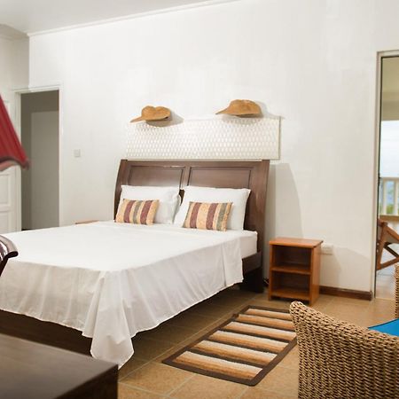 Villa Kayola - Self Catering Pointe La Rue Extérieur photo