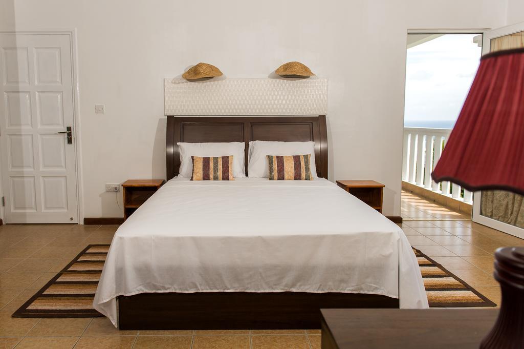 Villa Kayola - Self Catering Pointe La Rue Extérieur photo